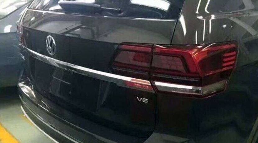 VW-Teramont-trasera